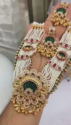 Royal Kundan Pearl Necklace Set